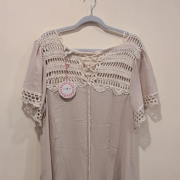 Umgee Cream Crochet Detail Top - Picture 7 of 9